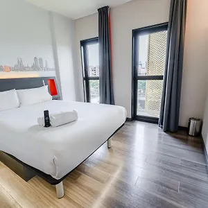 Szálloda Easyhotel Barcelona Fira, L'Hospitalet de Llobregat