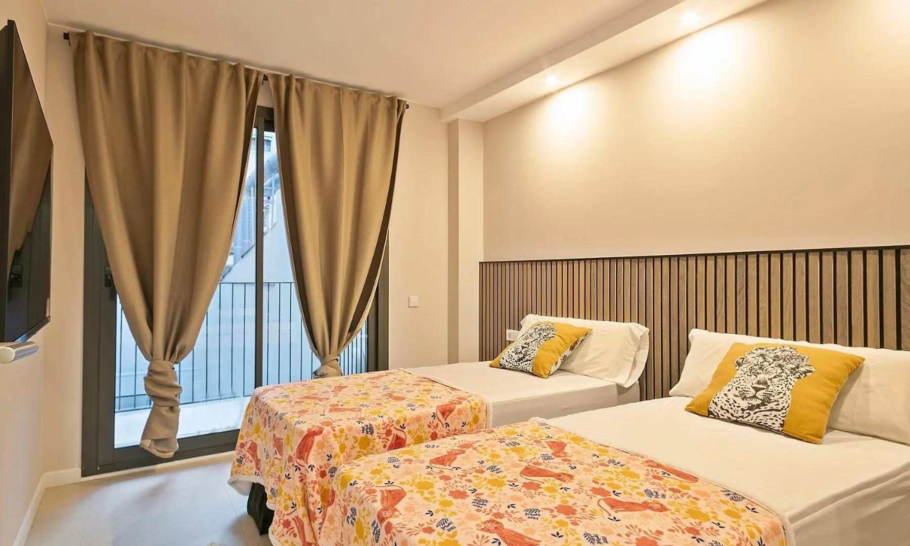 Your Home - Camp Nou Apartment L'Hospitalet de Llobregat 0*,  España