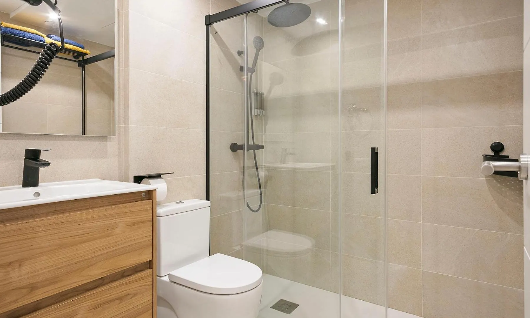 Your Home - Camp Nou Apartment L'Hospitalet de Llobregat